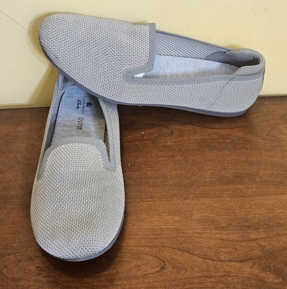 Clarks Cloudsteppers Women's Carly Dream Loafers. Product DetailsThe sandals